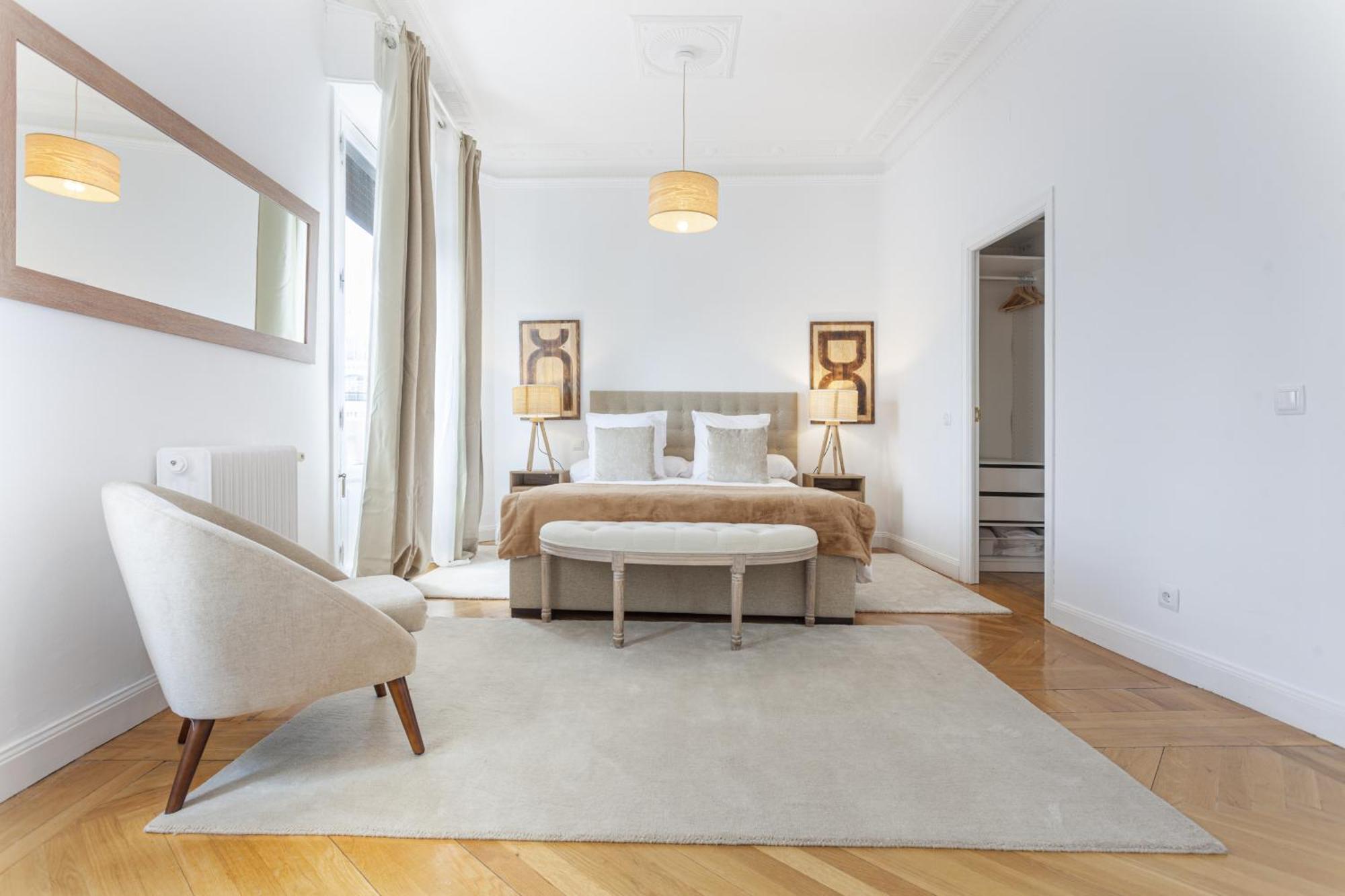 Apartamento Santa Ana Place En Madri Exterior foto